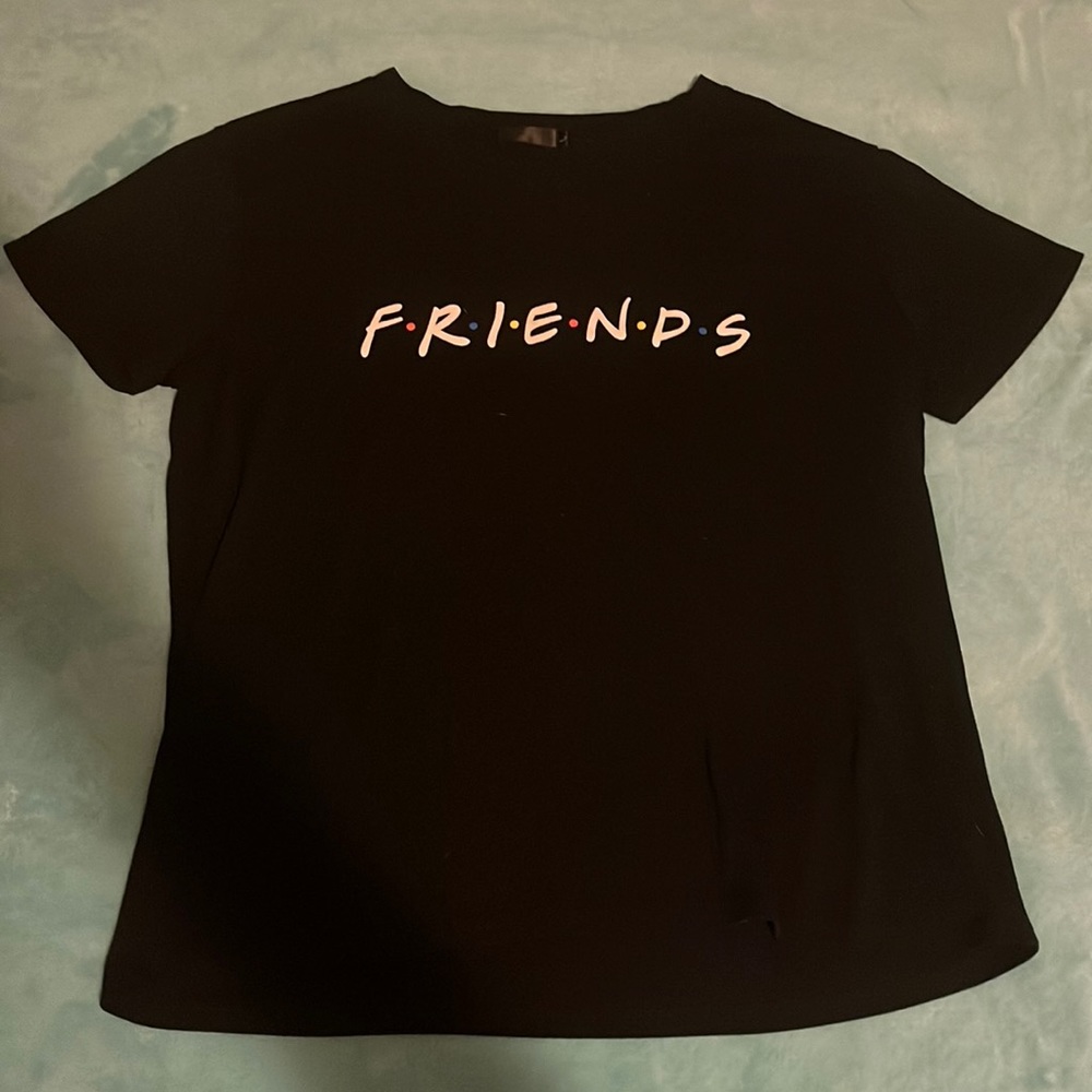 Friends Tee Shirt Black Size Large